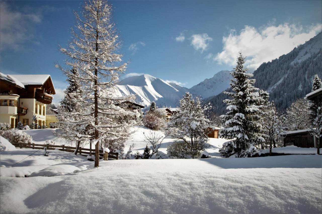 Ferienwohnung Alpin Haus Berwang Exterior foto