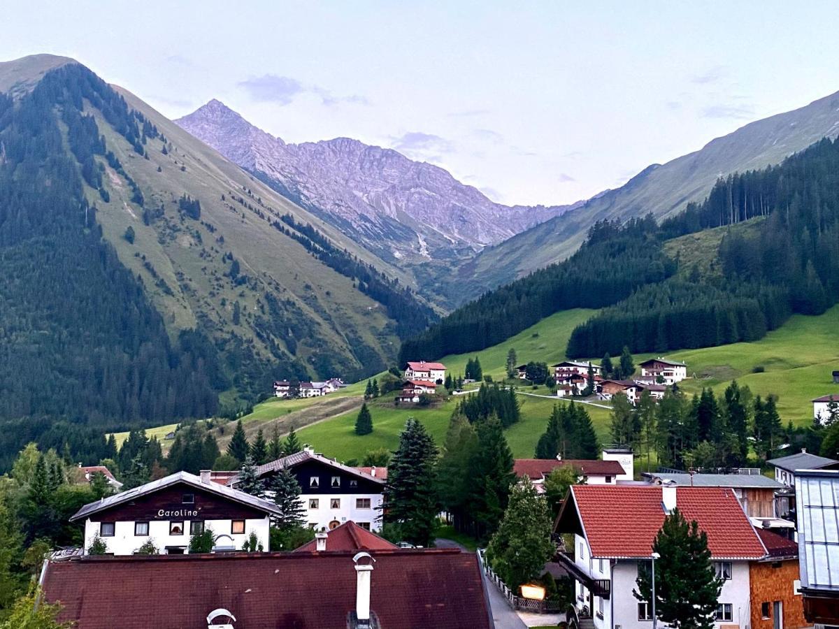 Ferienwohnung Alpin Haus Berwang Exterior foto